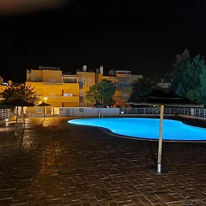 Marinho - 2 Bedroom 2 Bathroom Ground Floor With Communal Pool And Gardens Apartamento